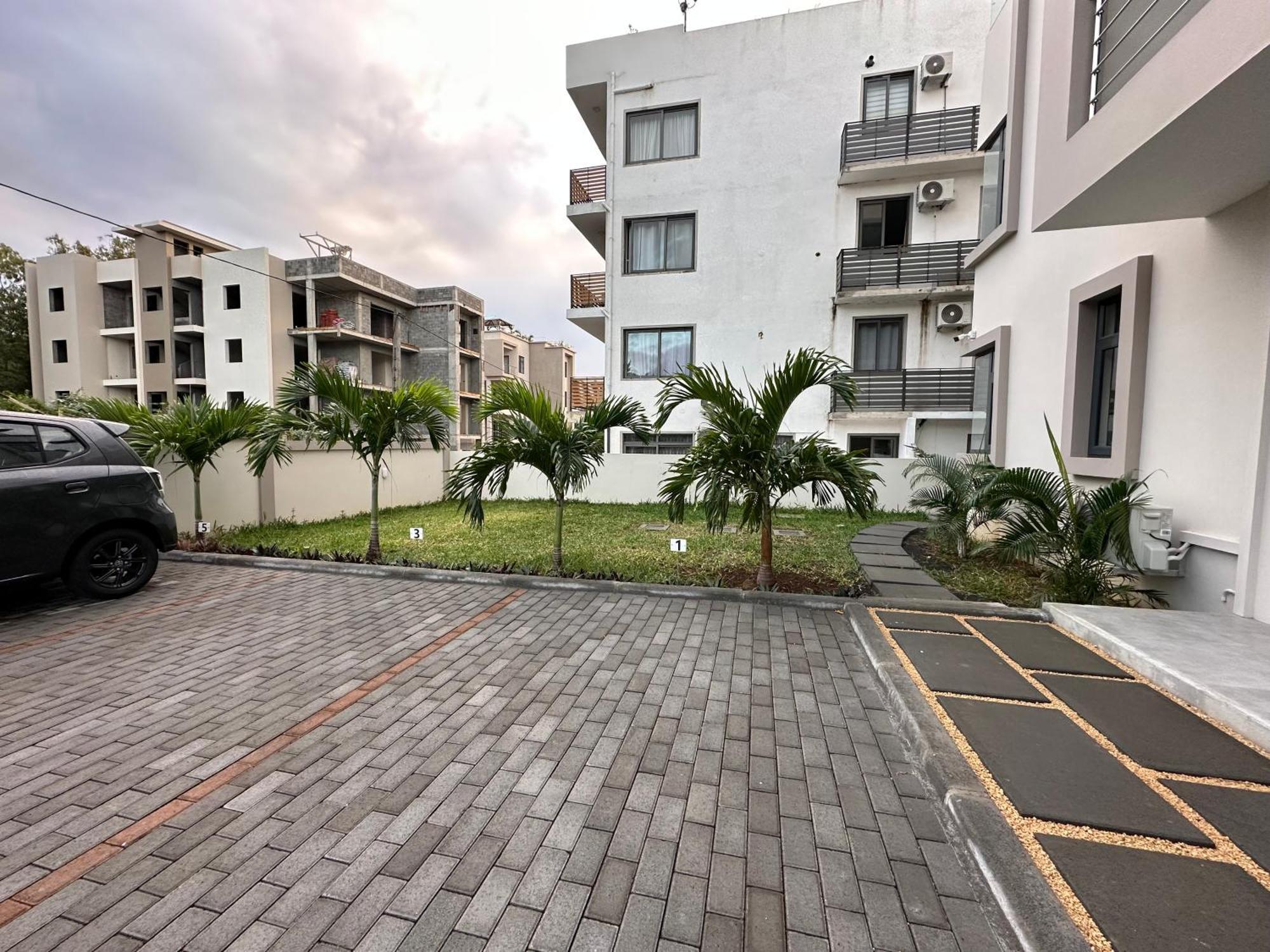 Seasand-Entire Luxury 3 Bd Condo - Close To Beach Flic-en-Flacq Εξωτερικό φωτογραφία